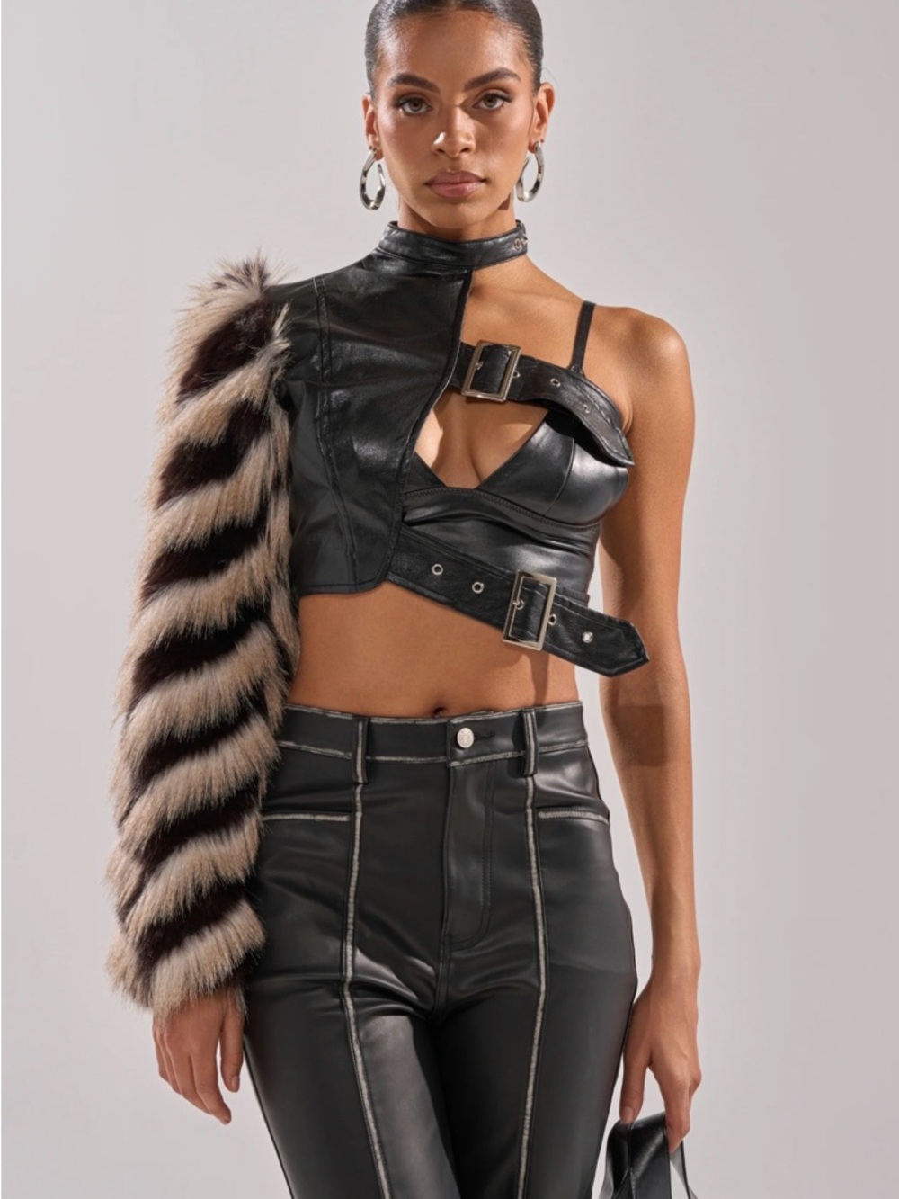 WILD SIDE SINGLE SLEEVE FUR TOP - S/M